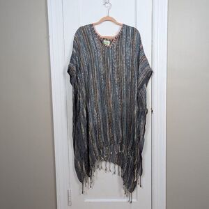 Women's Lightweight Tassel Poncho One Size
